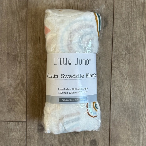 New Little Jump Bamboo Muslin Swaddle Blanket Rainbow Print Baby. NEW. 47”x47” - Picture 10 of 16